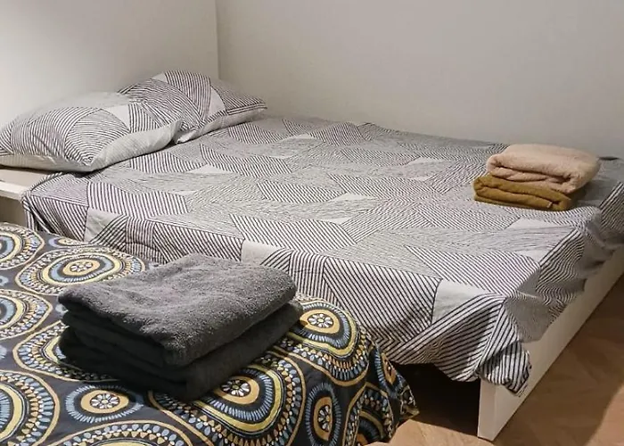 Beautiful 5 Persons Apartment Paris Montparnasse