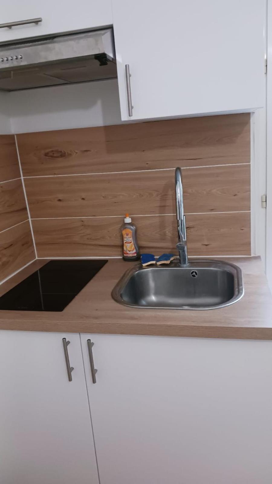 Beautiful 5 Persons Montparnasse Appartement Parijs