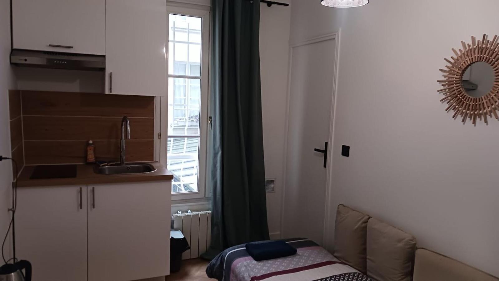 Beautiful 5 Persons Montparnasse Parijs